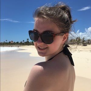 Meet your Posher, Ellyn